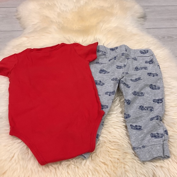 Carter’s Firetruck Matching Set Onesie and Sweatpants in Gray/Red size 24M - Picture 8 of 8